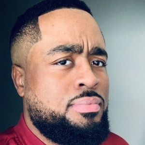 Meet your Posher, Raymond